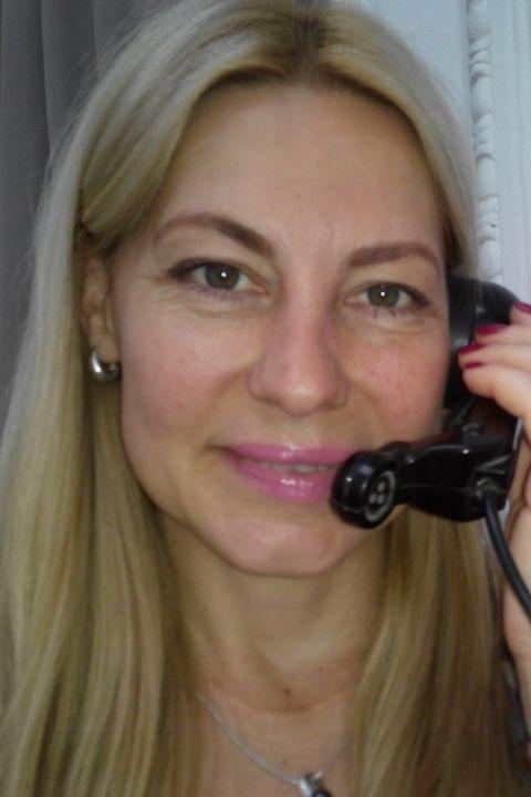 Partnervermittlung: Oksana (47), eine attraktive Dame aus